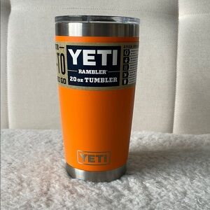 NWT YETI Rambler 20oz Tumbler - Orange